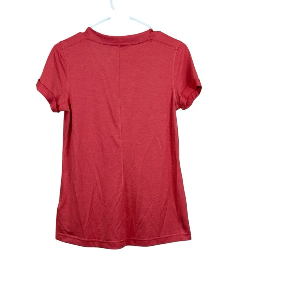 The North Face Flash Dry Shirt Women's Size S Salmon Stretch V Neck Short Sleeve - Picture 2 of 4